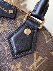 LV Alma BB bag size 19 x 11 x 22cm - 4