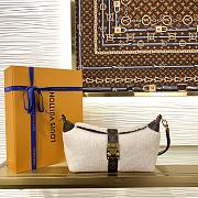 Louis Vuitton M26191 Pochette bag size 14.5 x 8 x 22cm  - 1