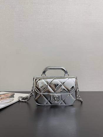 Chanel siver bag mini size 18x4.5x13cm