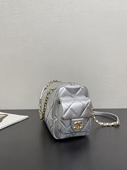 Chanel 25k Bag Silver 24x15.5x11.5cm - 6
