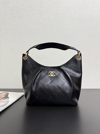 Chanel hobo 26C black bag size 32x20x9cm