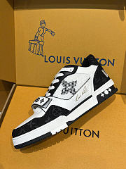  LV trainer sneaker black men - 2