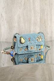 Chanel denim bag size 20cm - 1