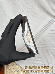 Louis Vuitton M15155 Card Holder size 11 x 7 x 0.5cm - 5