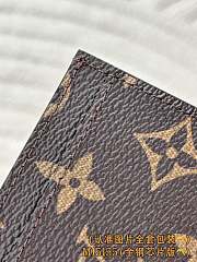 Louis Vuitton M15155 Card Holder size 11 x 7 x 0.5cm - 3