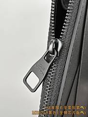 Louis Vuitton M26250 wallet 11.5 x 9 x 2.5cm - 4
