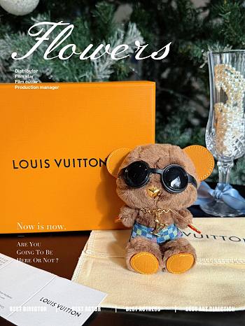 Louis Vuitton keychain - A3