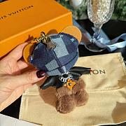 Louis Vuitton keychain - A5 - 4