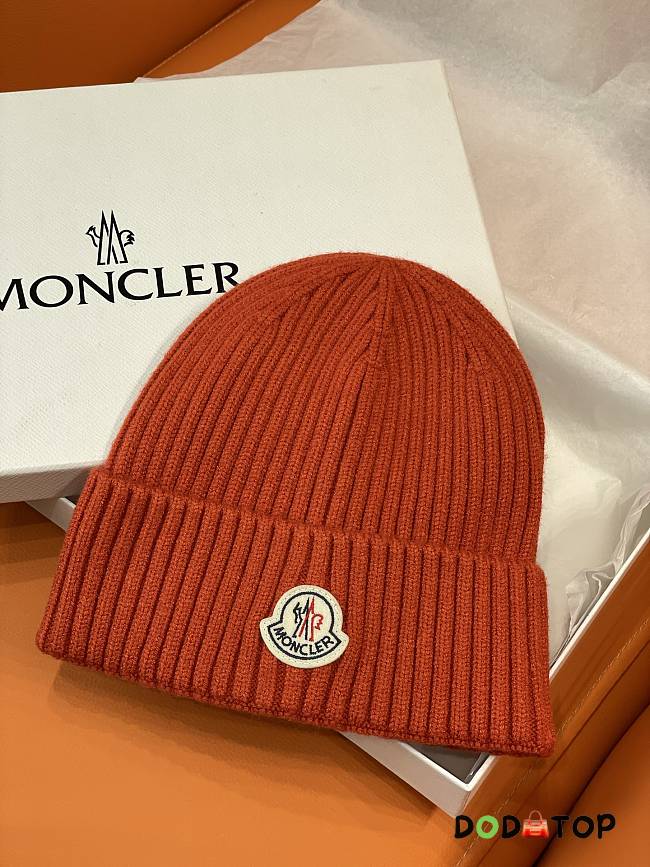 Moncler hat red - 1