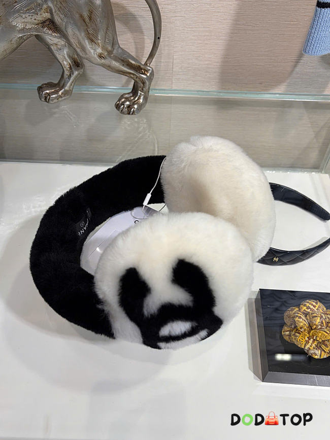 Chanel Earmuffs Shearling Lambskin - 01 - 1