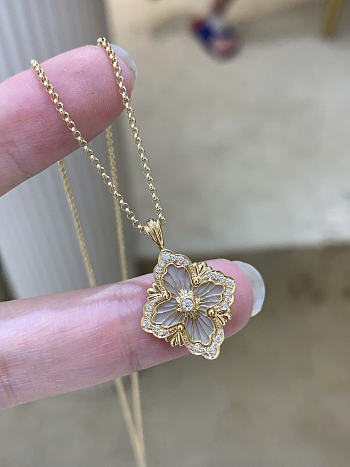 Buccellati necklace -01