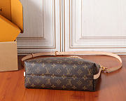 Louis Vuitton Clémence monogram bag size 30x26x10cm - 4