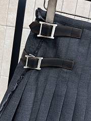 Prada Women’s pleated mini skirt - 4