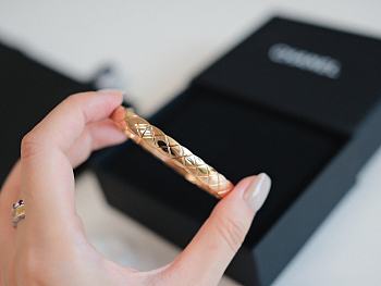 Chanel bracelet rose gold