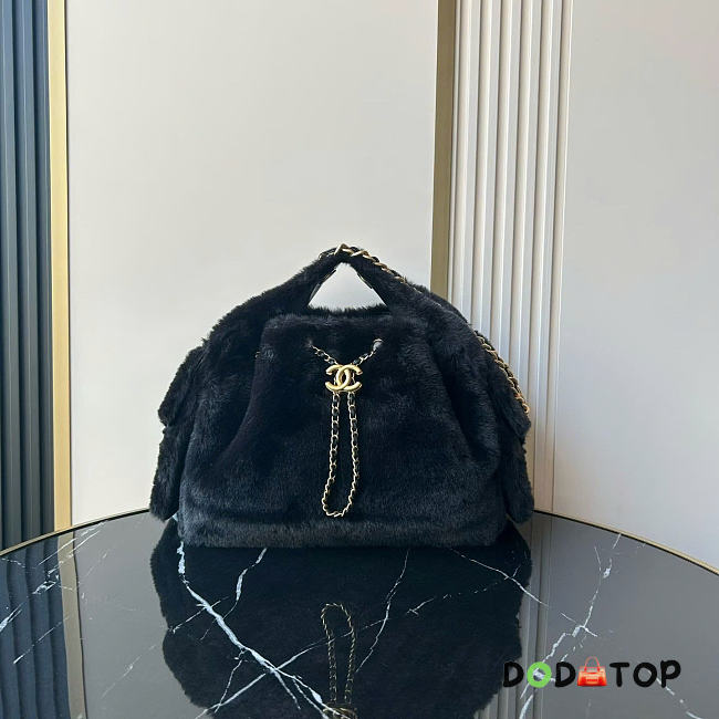 Chanel 25 Handbag black Fur 30x26x14cm - 1