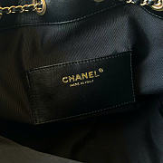 Chanel 25 Handbag black Fur 30x26x14cm - 2