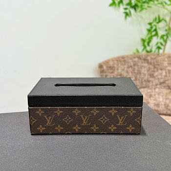 Louis Vuitton Tissue box size 24.5 x 13.5x 9cm