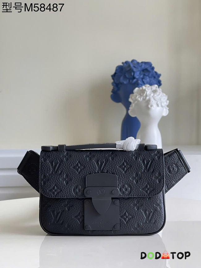 Louis Vuitton S Lo Sling  Monogram Taurillon black size 21 x 15 x 4cm - 1