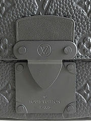 Louis Vuitton S Lo Sling  Monogram Taurillon black size 21 x 15 x 4cm - 2