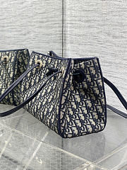 Dior Medium Shopping Bag Blue Dior Oblique Jacquard size 27x19x13.5cm - 3