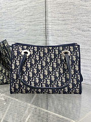 Dior Medium Shopping Bag Blue Dior Oblique Jacquard size 27x19x13.5cm - 4