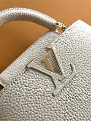 Louis Vuitton Capucines bag size 21x 14 x 8cm - 2