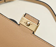Fendi Baguette bag size 21x51x1.5cm - 2