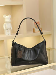 Louis Vuitton Carryall East West black bag size36x19x0.5cm - 1