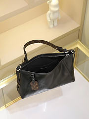 Louis Vuitton Carryall East West black bag size36x19x0.5cm - 2
