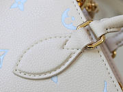 Louis Vuitton M27577 OnTheGo East West bag size 25 x 13 x 10 cm - 2