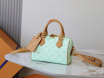Louis Vuitton M27530 New Speedy Bandoulière 20 bag size 20.5 x 13.5 x 12 cm