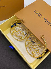 LV Script Hoops PM earring - 2