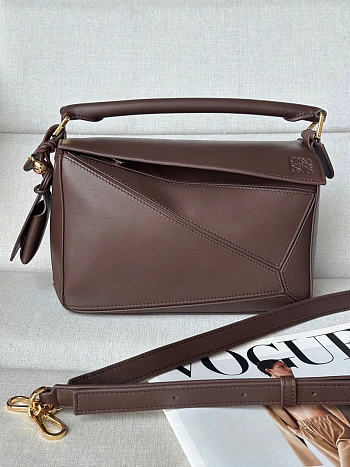 LOEWE Featherlight Puzzle brown size 24x10.5x16.5cm