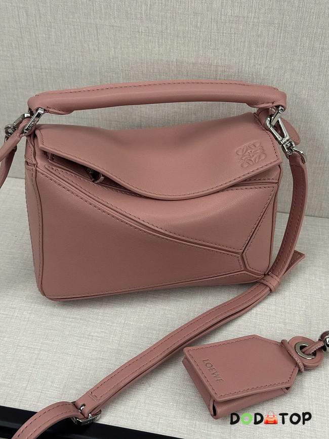 LOEWE Featherlight Puzzle pink bag size 17.5x7.5x12.5cm - 1
