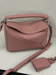 LOEWE Featherlight Puzzle pink bag size 17.5x7.5x12.5cm - 1