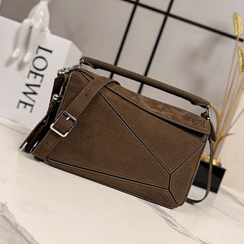 LOEWE Featherlight Puzzle bag size 24x16.5x10.5 cm - 01