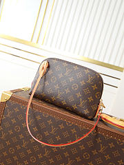 Louis Vuitton Tag Me Pouch size 24.5x17x4.5 cm - 2