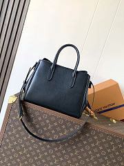 Louis Vuitton Vendôme PM black bag size 28.5x22x14.5 cm - 3