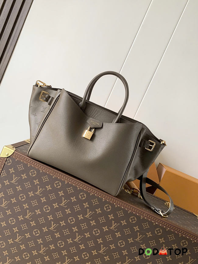 Louis Vuitton Vendôme PM gray bag size 28.5x22x14.5 cm - 1