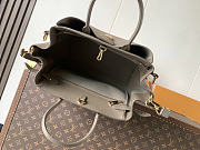 Louis Vuitton Vendôme PM gray bag size 28.5x22x14.5 cm - 6