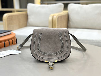 Chloe Marcie bag size 24x20x10cm -01