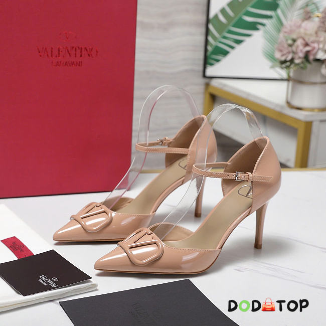 Valentino Garavani logo-detail heeled pumps 8.5cm beige - 1