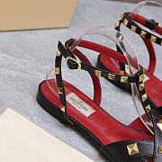 Valentino Garavani Studdy Leather Sandals black - 5