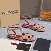 Valentino Garavani Studdy Leather Sandals beige - 3