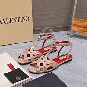 Valentino Garavani Studdy Leather Sandals beige - 2