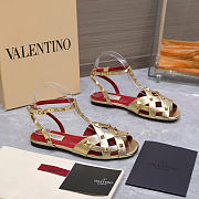 Valentino Garavani Studdy Leather Sandals gold - 4