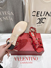 Valentino Garavani Studdy Leather Sandals red - 4