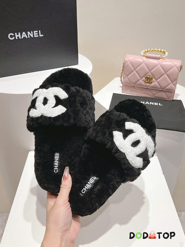 Chanel slippers black logo - 1