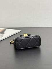 Chanel charm bag black size 10x6.5x4cm - 5