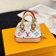 LV charm bag size 6.5X9X4.5cm - 5